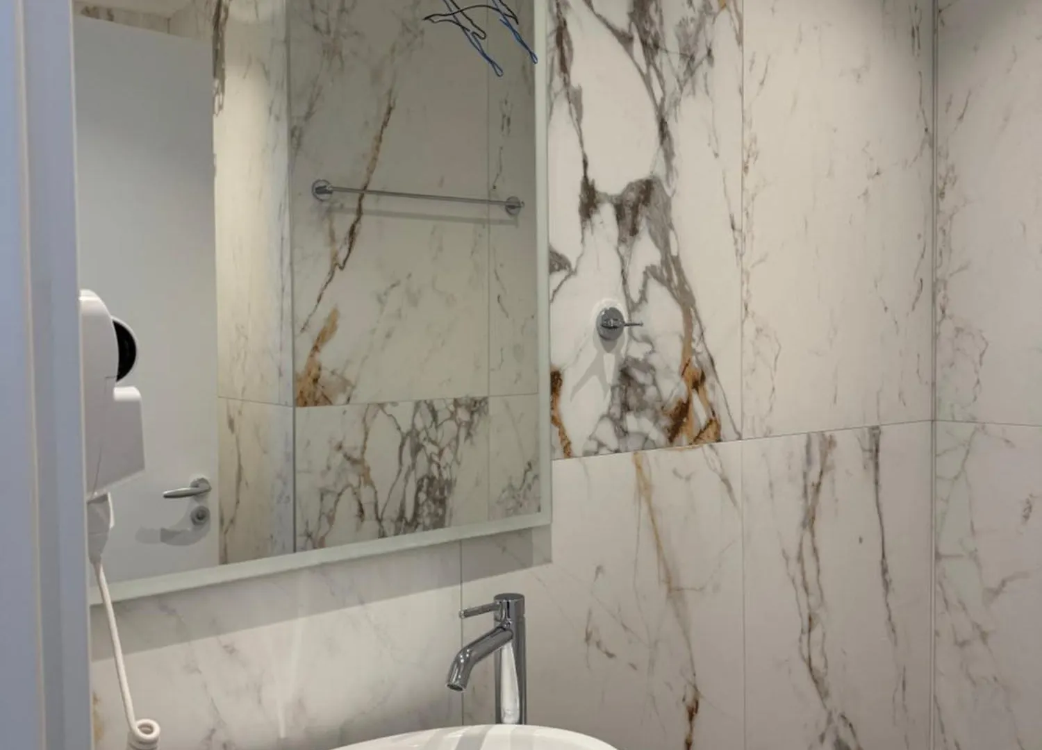 N'Det Hotel Sarandë 0*,  アルバニア