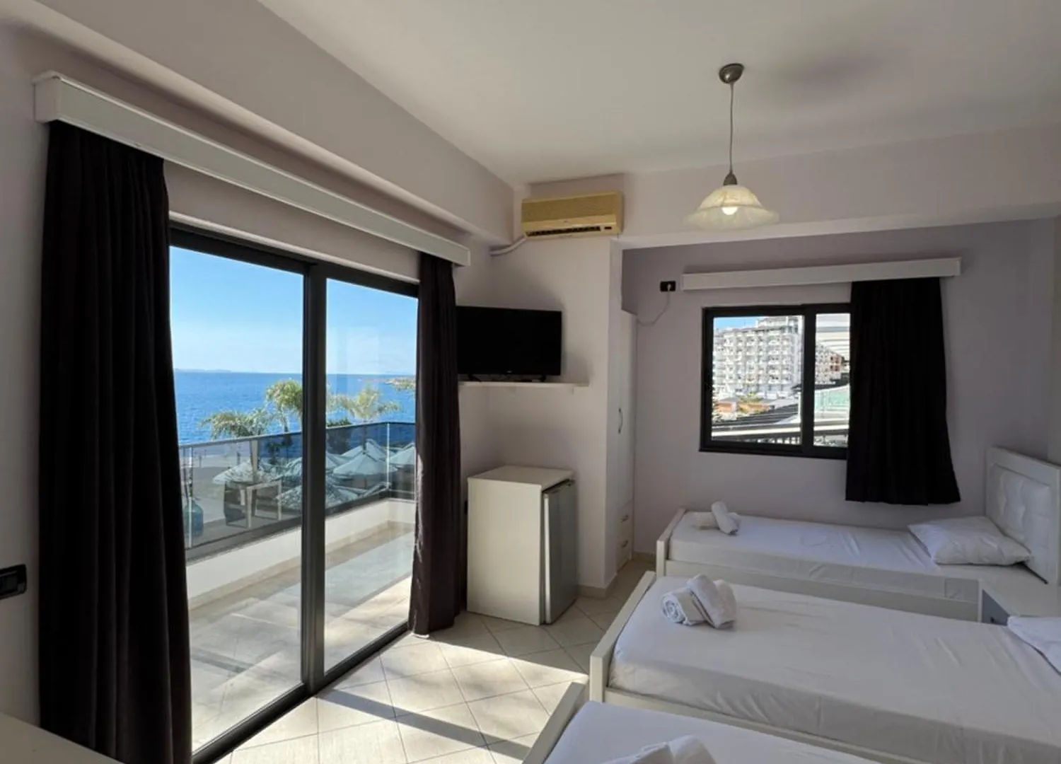 N'Det Hotel Sarandë アルバニア